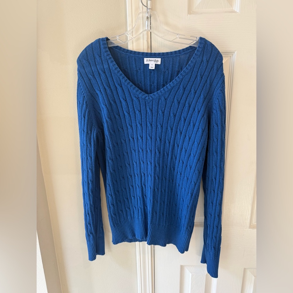 St. John’s Bay Cable Knit V-Neck Sweater in Royal Blue Women’s Large